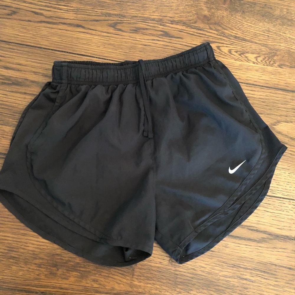 Womens Nike Dri-Fit Tempo Running Short